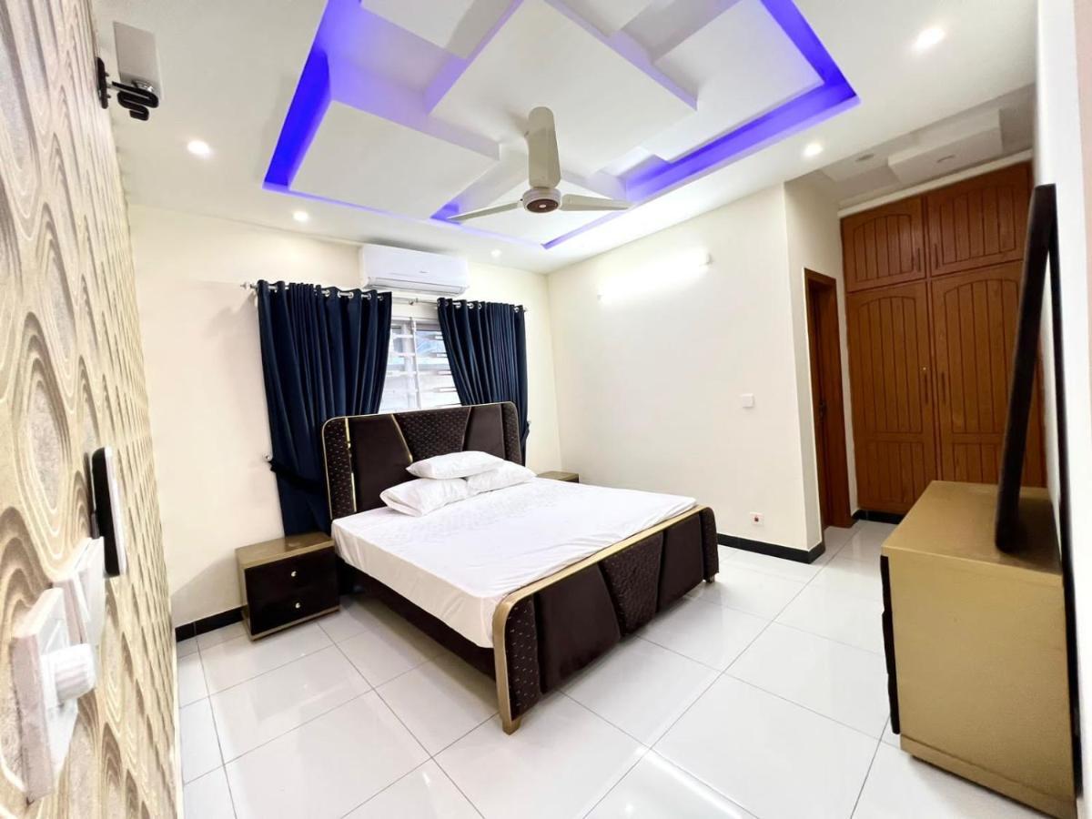 Luxury Apartment Rentals Islamabad Exteriör bild
