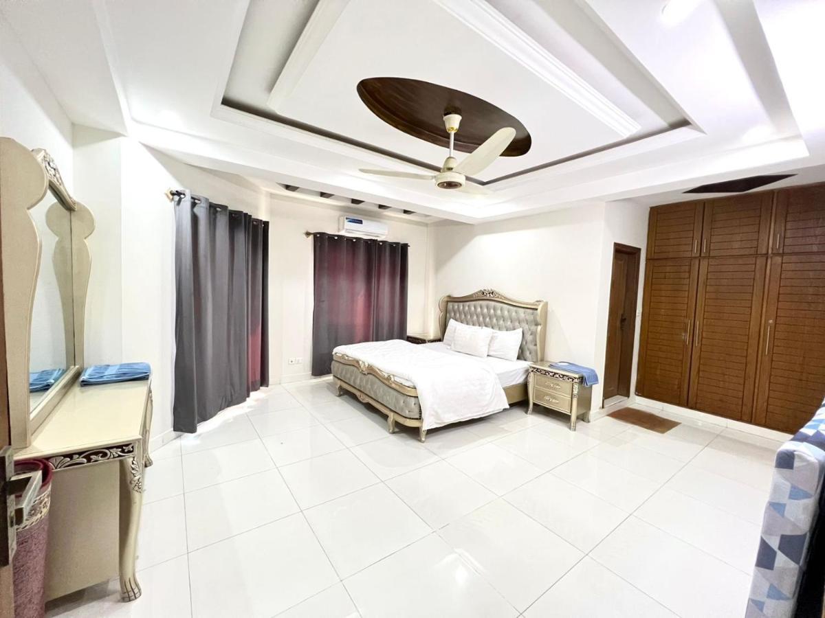 Luxury Apartment Rentals Islamabad Exteriör bild