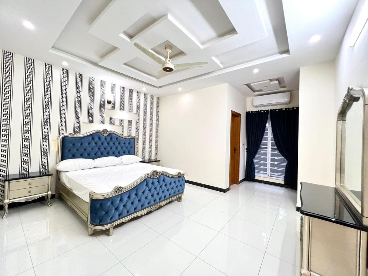 Luxury Apartment Rentals Islamabad Exteriör bild