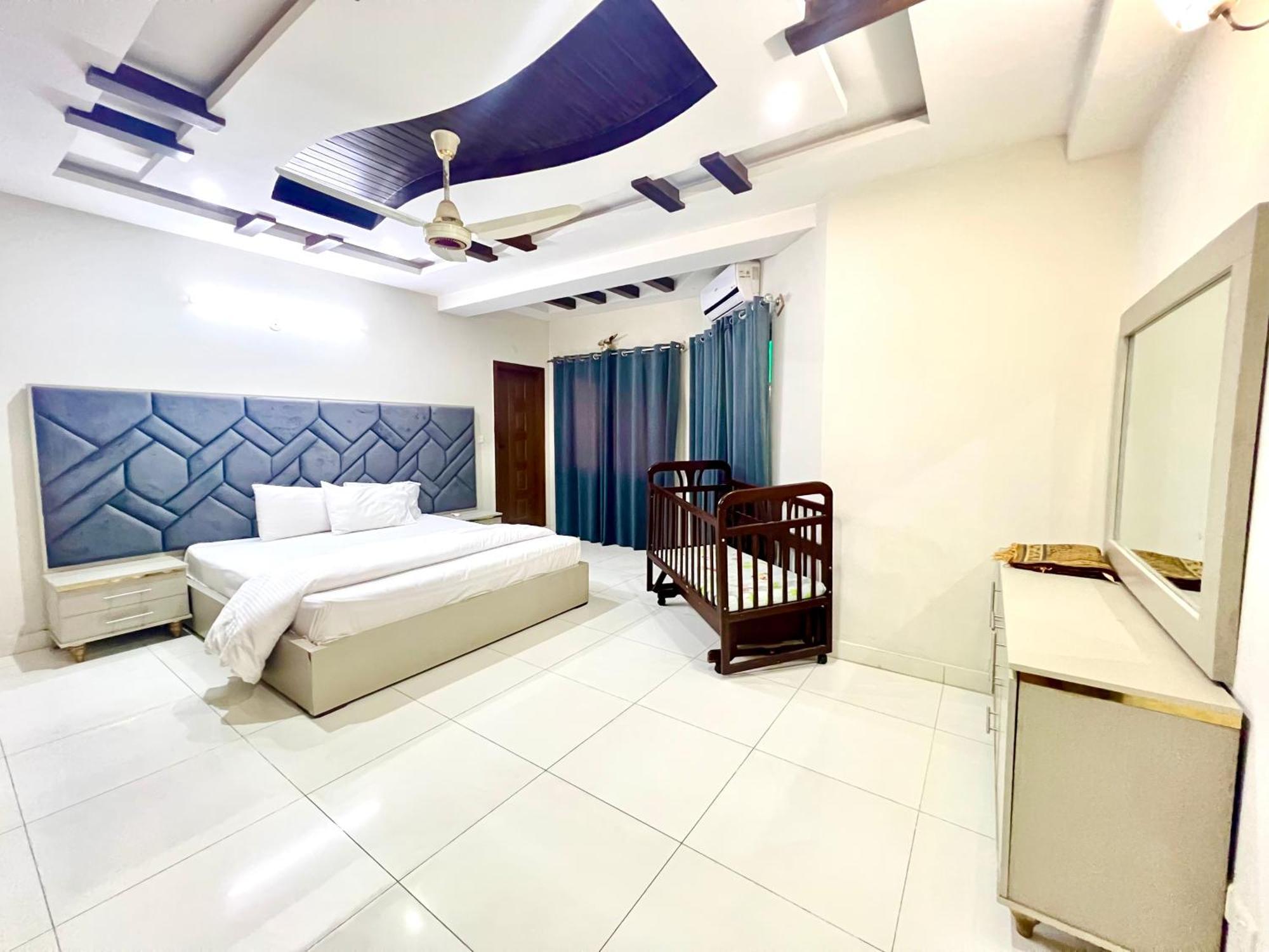 Luxury Apartment Rentals Islamabad Exteriör bild